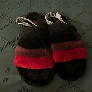 Fluffy UGGslippers/sandals